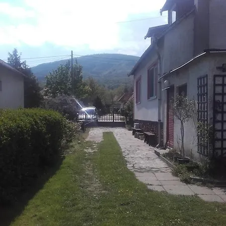 Πανσιόν Edit Vendeghaz Badacsonytomaj